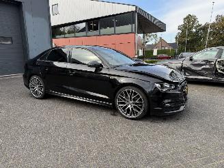 Audi A3 1.4 TFSI CoD AUTOMAAT PANORAMA Ambition Sport Edition picture 32