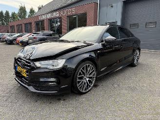 krockskadad bil auto Audi A3 1.4 TFSI CoD AUTOMAAT PANORAMA Ambition Sport Edition 2015/9
