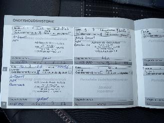 Peugeot 2008 1.2 PureTech Allure (SUV 5-dr.) picture 28