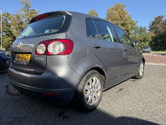 Volkswagen Golf 1.6 FSI Comfortline  AUTOMAAT (MPV 5-dr.) picture 16