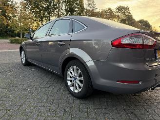 Ford Mondeo 1.6 EcoBoost Titanium (Hatchback 5-dr.) picture 32