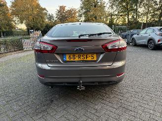Ford Mondeo 1.6 EcoBoost Titanium (Hatchback 5-dr.) picture 4