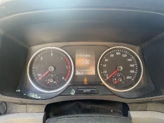 Volkswagen Crafter 35 2.0 TDI AUTOMAAT picture 10