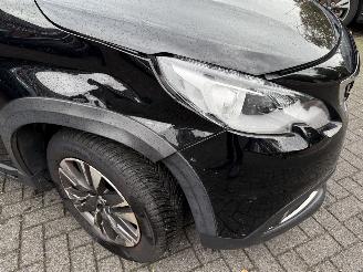 Peugeot 2008 1.2 PureTech Allure (SUV 5-dr.) picture 12