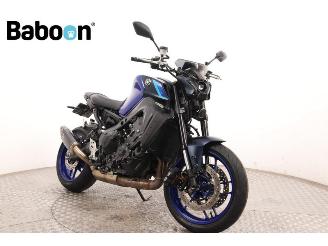 Yamaha MT-09  picture 2