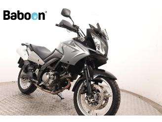 Suzuki DL 650 V-Strom picture 2