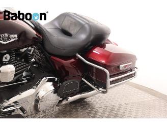 Harley-Davidson  FLHR Road King ABS picture 23