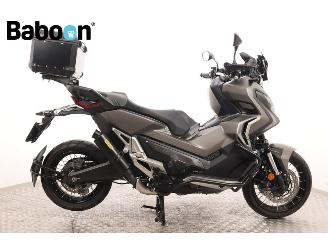 Honda  X-ADV picture 1