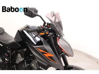 KTM 1290 Super Duke R ABS picture 12