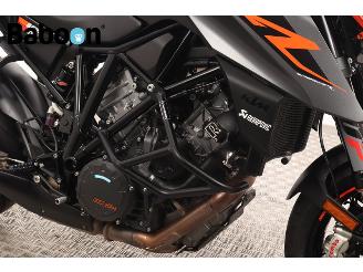 KTM 1290 Super Duke R ABS picture 17