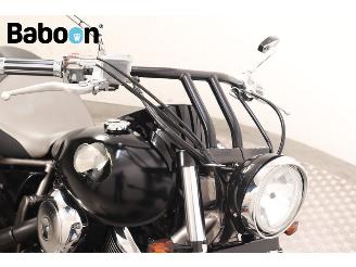 Kawasaki VN 900 Custom picture 17