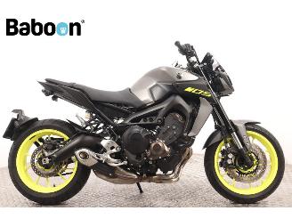 krockskadad bil motor Yamaha MT-09 ABS 2018/5