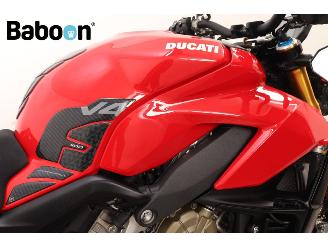 Ducati Streetfighter V4 S picture 12