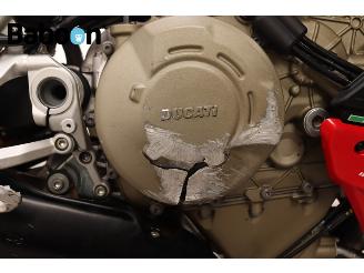 Ducati Streetfighter V4 S picture 14