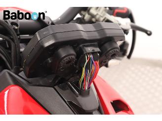 Ducati Streetfighter V4 S picture 10