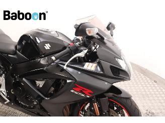 Suzuki  GSX- R 750 picture 12