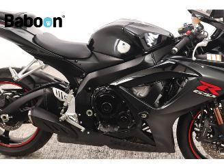 Suzuki  GSX- R 750 picture 15