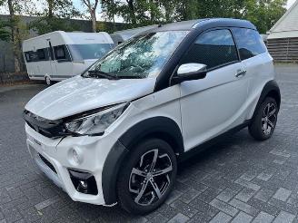 Aixam  e-Crossover Premium 100% elektrisch picture 7