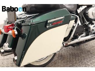 Harley-Davidson  FLHRCI Road King Classic picture 9