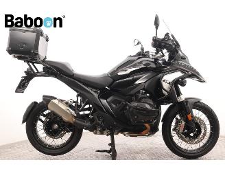 dañado motos BMW R 1300 GS Triple Black 2023/10