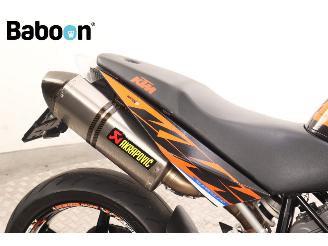 KTM  990 SuperDuke picture 11