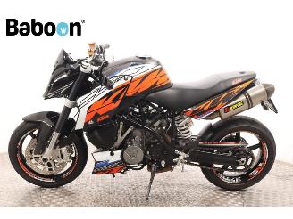 KTM  990 SuperDuke picture 5