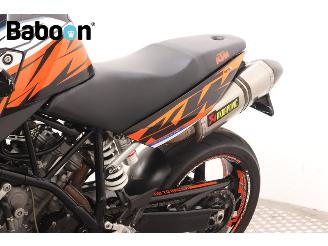 KTM  990 SuperDuke picture 21