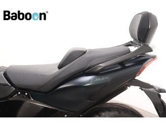 Yamaha  T-MAX 560 Tech Max ABS picture 17