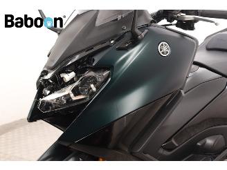 Yamaha  T-MAX 560 Tech Max ABS picture 14