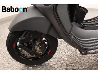 Vespa  Sprint 45KM picture 15
