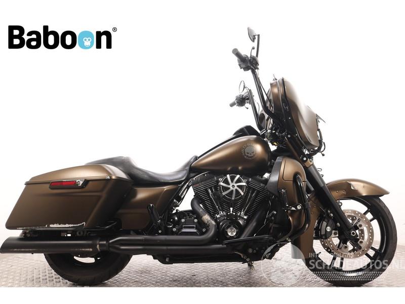 Harley-Davidson  FLHX Street Glide
