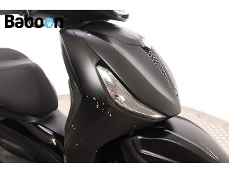 Piaggio  New Beverly 400 S HPE picture 10