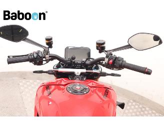 Ducati Streetfighter V4 S picture 17