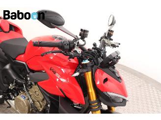 Ducati Streetfighter V4 S picture 15