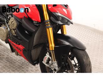 Ducati Streetfighter V4 S picture 20