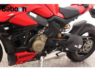 Ducati Streetfighter V4 S picture 23