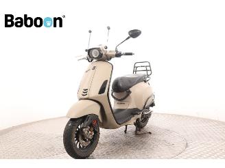 Vespa  Sprint 25KM picture 4
