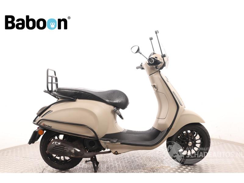Vespa  Sprint 25KM