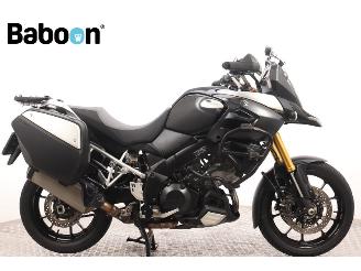 krockskadad bil motor Suzuki  DL 1000 V-Strom ABS 2016/3
