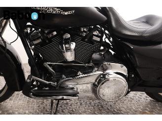 Harley-Davidson  FLHX Street Glide ABS picture 16