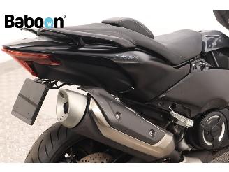 Yamaha  T-Max Tech Max 560 ABS picture 9