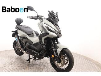 Honda  X-ADV picture 2