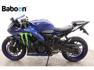Yamaha  YZF- R7 picture 5