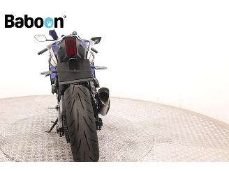 Yamaha  YZF- R7 picture 7