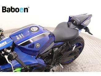 Yamaha  YZF- R7 picture 24