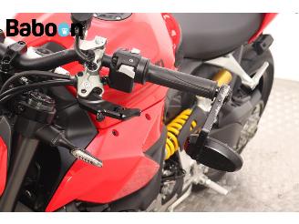 Ducati Streetfighter V2 picture 21