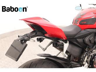 Ducati Streetfighter V2 picture 9