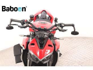 Ducati Streetfighter V2 picture 19