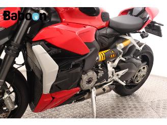 Ducati Streetfighter V2 picture 23