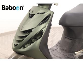 Piaggio  Zip 45KM picture 14